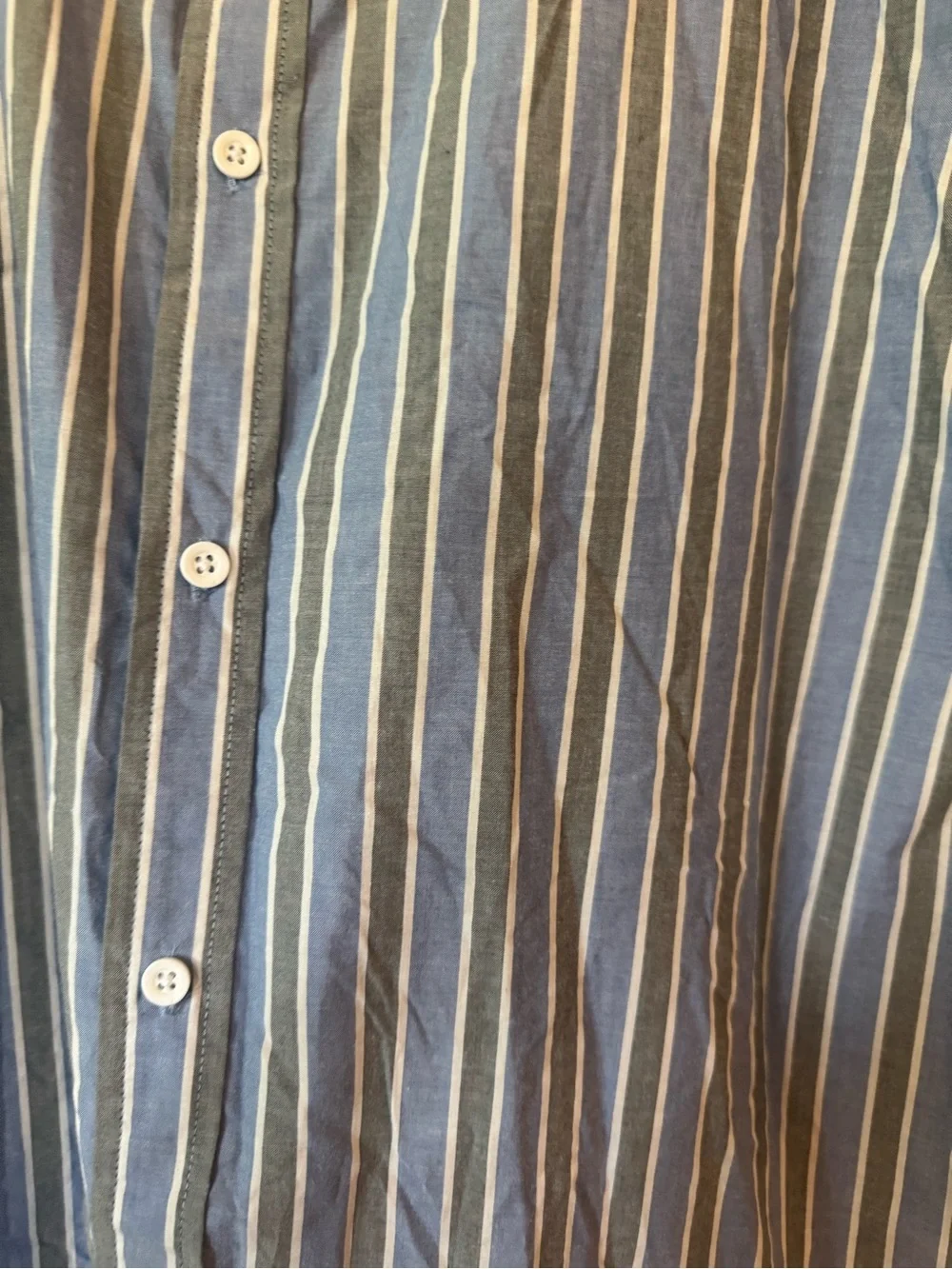 Levi's Men's Blue and White Vertical Stripe Button-Down Shirt